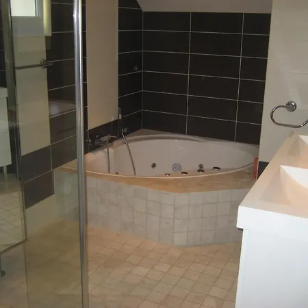 וילה Aureliana Saint-Raphaël